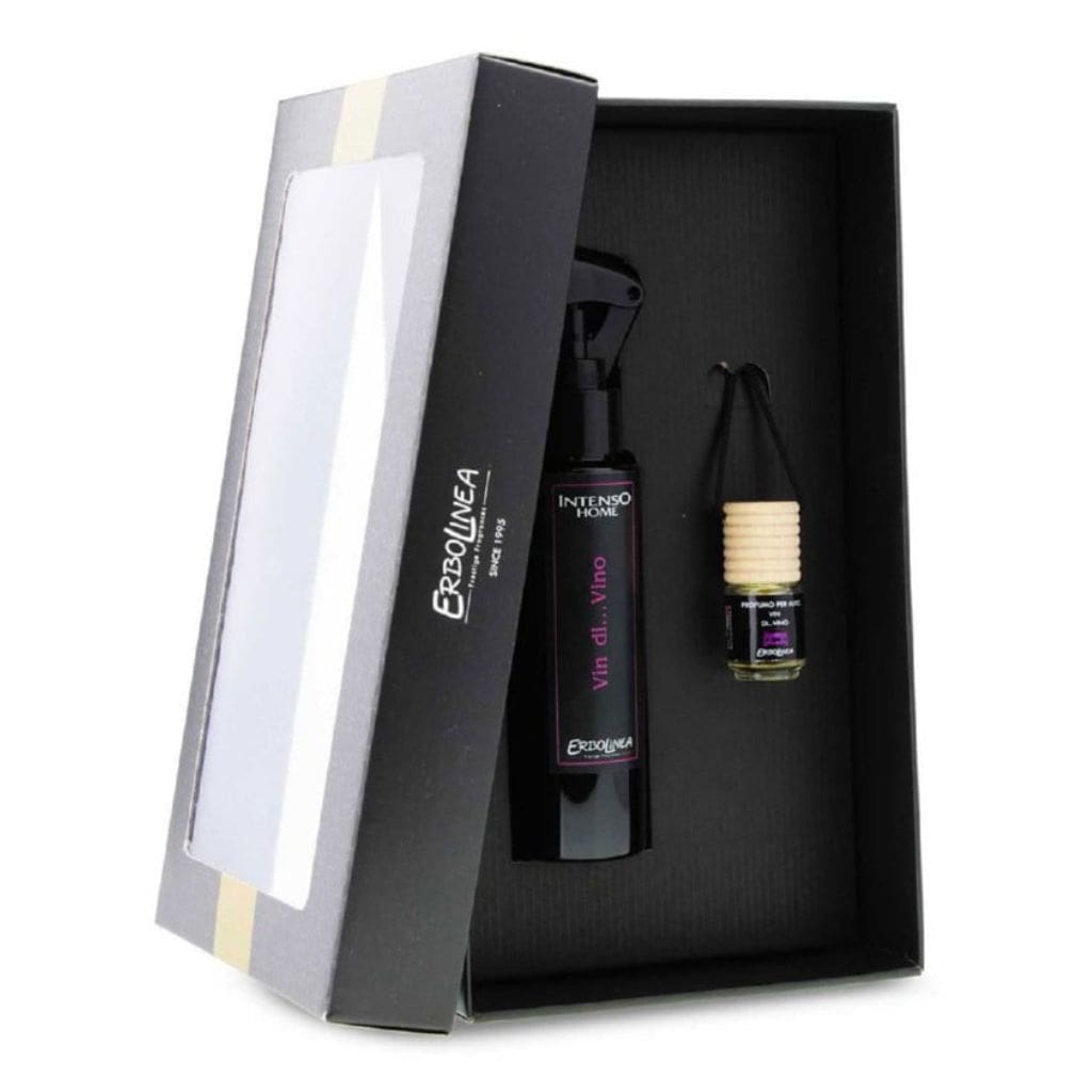 Kvapų namams rinkinys Erbolinea Prestige Vin Di Vino ERBGIFTPACK3, sudaro: purškiamas kvapas namams ir kvapas automobiliui, 100 ml ir 5 ml