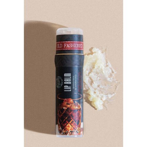 lupu-balzamas-vyrams-1821-man-made-lip-balm-old-fashioned-lip25of-7-g (1) 18.21 Man Made lūpų balzamas vyrams Lip Balm Old Fashioned, 7g