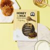 BOM lakštinė veido kaukė drėkinanti odą Honey and Milk Water Mask, 1vnt (2)-min BOM lakštinė veido kaukė drėkinanti odą Honey and Milk Water Mask, 1vnt.