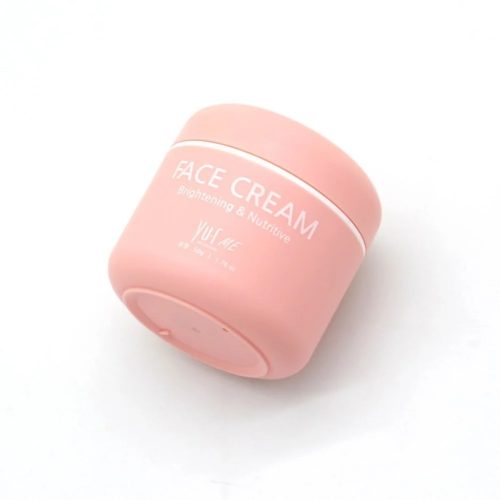 YU.R Me atkuriamasis ir tonizuojantis veido kremas Brightening and Nutritive Face Cream, 50ml